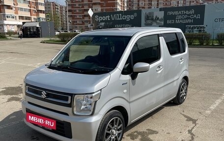 Suzuki Wagon R VI, 2018 год, 800 000 рублей, 8 фотография