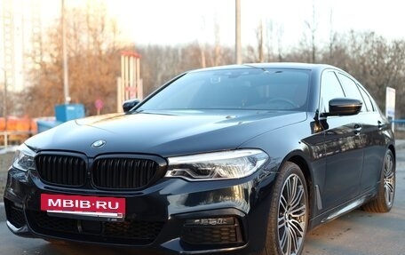 BMW 5 серия, 2020 год, 5 100 000 рублей, 2 фотография