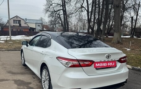 Toyota Camry, 2020 год, 2 999 999 рублей, 4 фотография