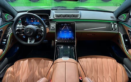 Mercedes-Benz S-Класс AMG, 2023 год, 20 000 000 рублей, 13 фотография