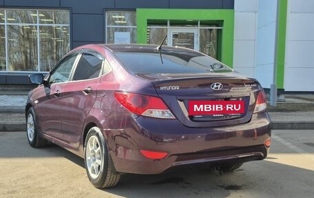 Hyundai Solaris II рестайлинг, 2011 год, 720 000 рублей, 7 фотография