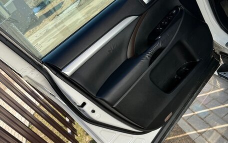 Toyota Highlander III, 2013 год, 2 850 000 рублей, 19 фотография