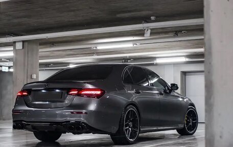 Mercedes-Benz E-Класс, 2021 год, 3 950 000 рублей, 7 фотография