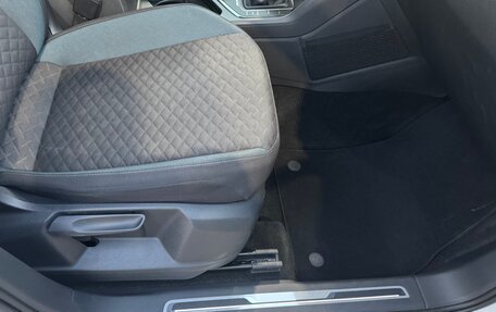 Volkswagen Tiguan II, 2020 год, 2 800 000 рублей, 12 фотография