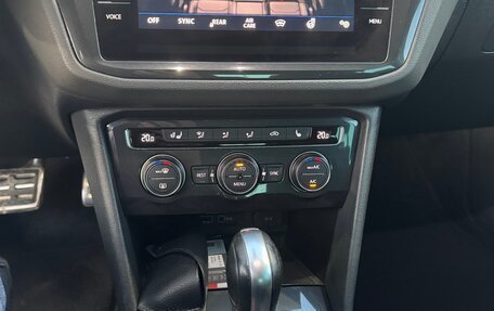 Volkswagen Tiguan II, 2020 год, 2 800 000 рублей, 14 фотография