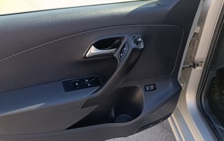 Volkswagen Polo VI (EU Market), 2012 год, 645 000 рублей, 7 фотография