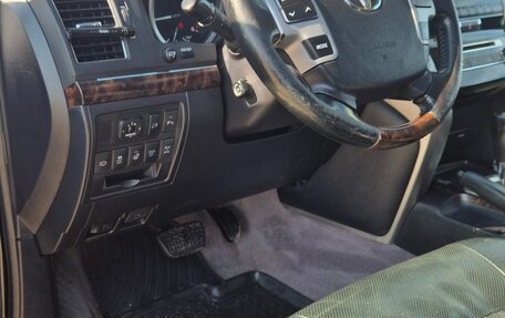 Toyota Land Cruiser 200, 2013 год, 4 000 000 рублей, 10 фотография