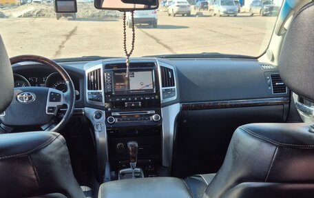 Toyota Land Cruiser 200, 2013 год, 4 000 000 рублей, 12 фотография