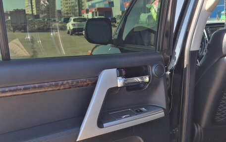 Toyota Land Cruiser 200, 2013 год, 4 000 000 рублей, 15 фотография
