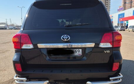 Toyota Land Cruiser 200, 2013 год, 4 000 000 рублей, 25 фотография