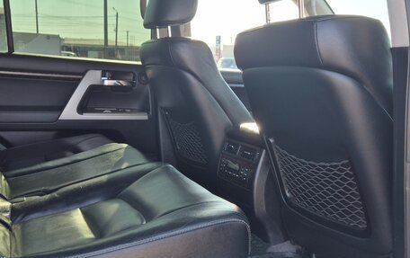 Toyota Land Cruiser 200, 2013 год, 4 000 000 рублей, 19 фотография