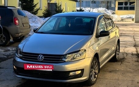 Volkswagen Polo VI (EU Market), 2019 год, 1 650 000 рублей, 2 фотография