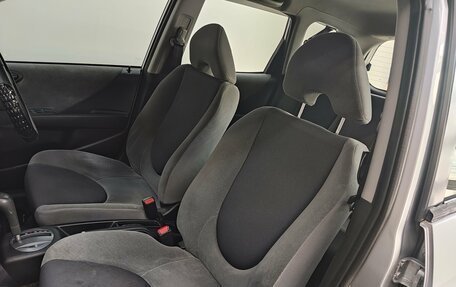 Honda Fit III, 2001 год, 255 000 рублей, 16 фотография