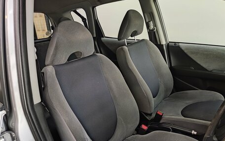 Honda Fit III, 2001 год, 255 000 рублей, 21 фотография