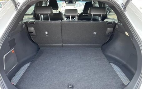 Toyota Harrier, 2025 год, 4 300 001 рублей, 21 фотография