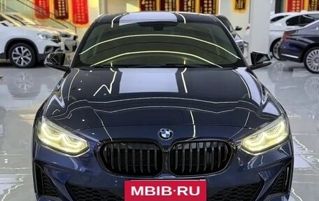 BMW 1 серия, 2023 год, 1 990 000 рублей, 2 фотография