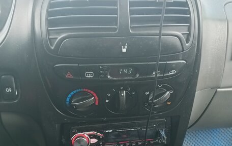 KIA Sportage IV рестайлинг, 2005 год, 260 000 рублей, 1 фотография