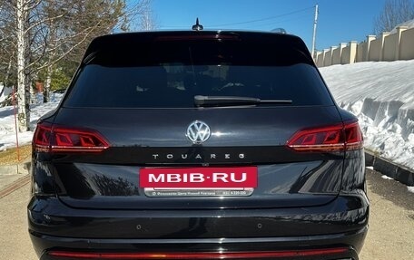 Volkswagen Touareg III, 2018 год, 3 150 000 рублей, 5 фотография