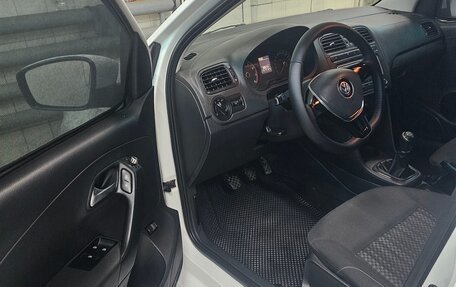 Volkswagen Polo VI (EU Market), 2016 год, 930 000 рублей, 12 фотография