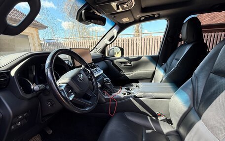 Toyota Land Cruiser, 2021 год, 9 000 000 рублей, 7 фотография