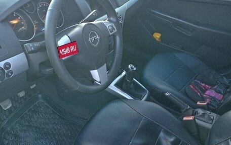 Opel Astra H, 2011 год, 450 000 рублей, 4 фотография