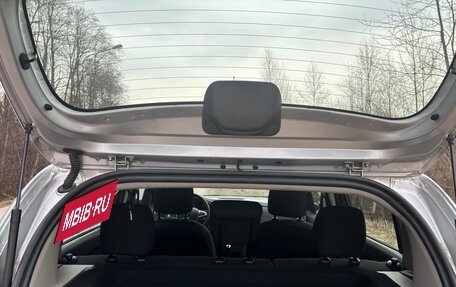 Renault Sandero II рестайлинг, 2019 год, 1 200 000 рублей, 12 фотография