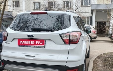 Ford Kuga III, 2019 год, 1 650 000 рублей, 3 фотография