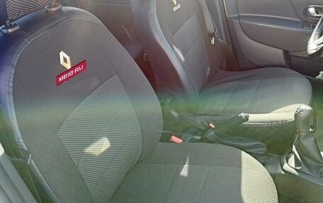 Renault Logan II, 2020 год, 715 000 рублей, 5 фотография