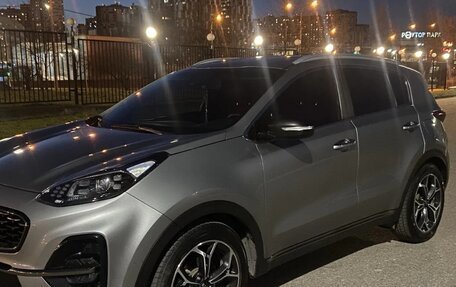 KIA Sportage IV рестайлинг, 2018 год, 2 550 000 рублей, 3 фотография