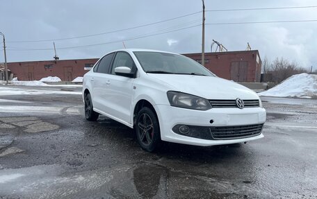Volkswagen Polo VI (EU Market), 2011 год, 530 000 рублей, 2 фотография