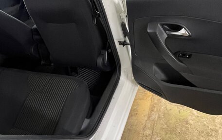 Volkswagen Polo VI (EU Market), 2011 год, 530 000 рублей, 13 фотография