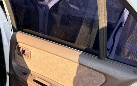 Nissan Bluebird XI, 1998 год, 105 000 рублей, 8 фотография