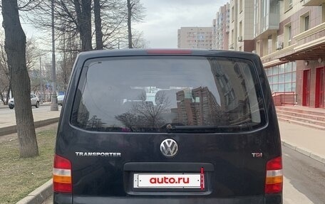 Volkswagen Transporter T5 рестайлинг, 2006 год, 990 000 рублей, 4 фотография