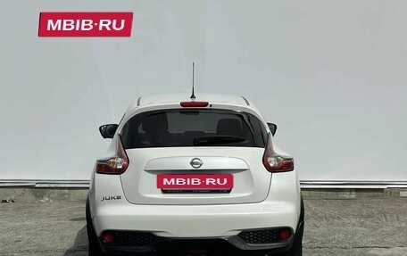 Nissan Juke II, 2018 год, 1 650 000 рублей, 6 фотография