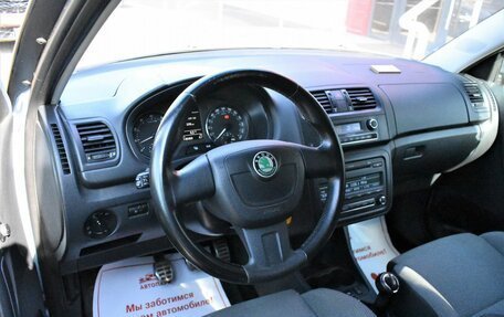 Skoda Fabia II, 2010 год, 679 000 рублей, 8 фотография