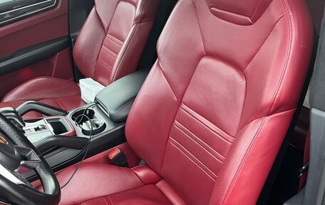 Porsche Cayenne III, 2019 год, 7 200 000 рублей, 10 фотография