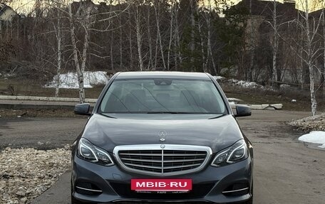 Mercedes-Benz E-Класс, 2015 год, 2 200 000 рублей, 8 фотография