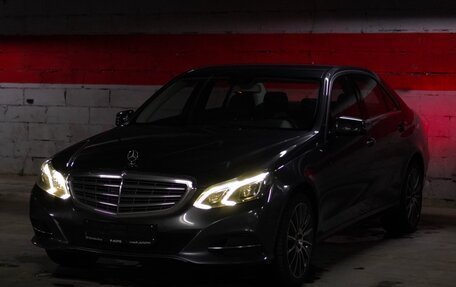 Mercedes-Benz E-Класс, 2015 год, 2 200 000 рублей, 17 фотография