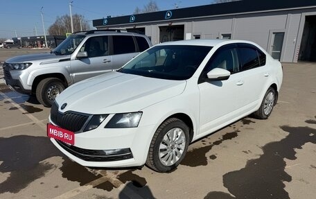 Skoda Octavia, 2019 год, 1 500 000 рублей, 4 фотография