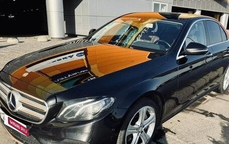 Mercedes-Benz E-Класс, 2017 год, 2 950 000 рублей, 3 фотография