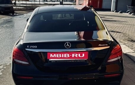 Mercedes-Benz E-Класс, 2017 год, 2 950 000 рублей, 5 фотография