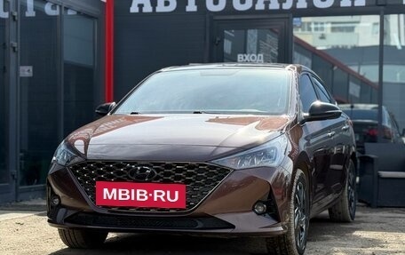 Hyundai Solaris II рестайлинг, 2022 год, 1 930 000 рублей, 5 фотография
