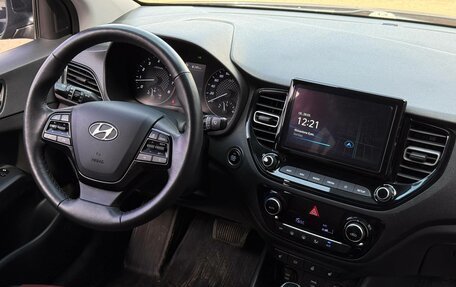 Hyundai Solaris II рестайлинг, 2022 год, 1 930 000 рублей, 32 фотография