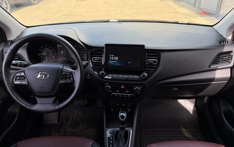 Hyundai Solaris II рестайлинг, 2022 год, 1 930 000 рублей, 29 фотография