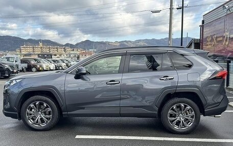 Toyota RAV4, 2024 год, 4 000 001 рублей, 8 фотография