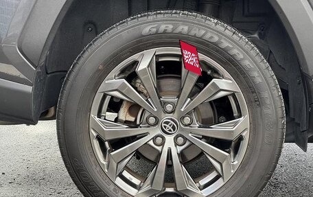 Toyota RAV4, 2024 год, 4 000 001 рублей, 9 фотография