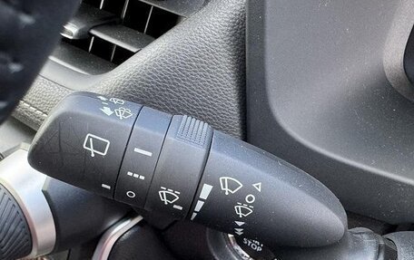 Toyota RAV4, 2024 год, 4 000 001 рублей, 20 фотография