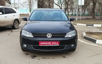 Volkswagen Jetta VI, 2013 год, 730 000 рублей, 1 фотография