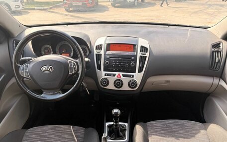KIA cee'd I рестайлинг, 2009 год, 679 000 рублей, 10 фотография