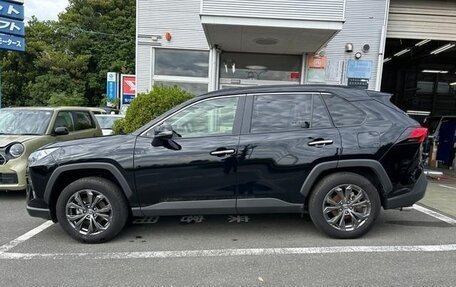 Toyota RAV4, 2024 год, 3 400 001 рублей, 13 фотография